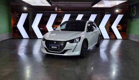 Peugeot • 208
