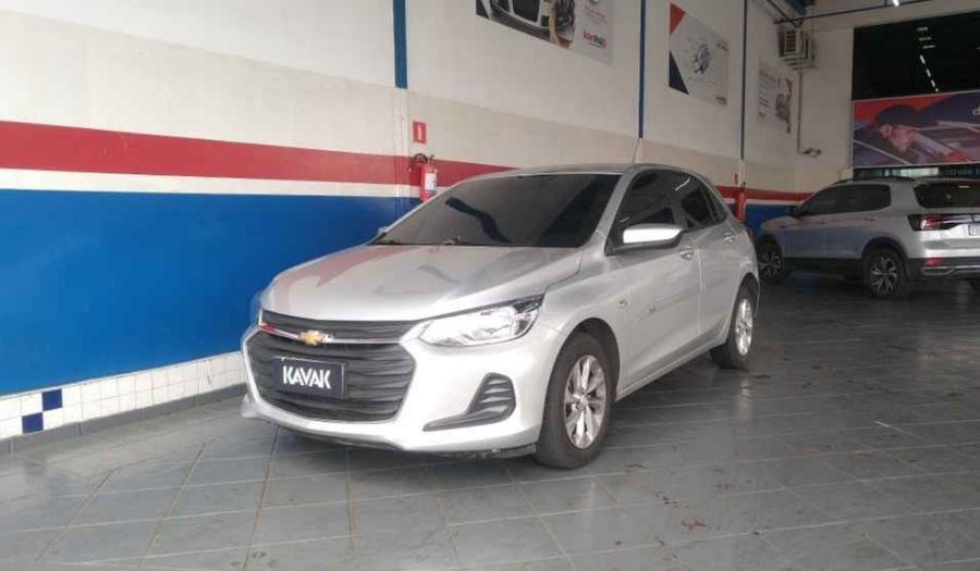 Chevrolet Onix LT MANUAL Hatchback 2022
