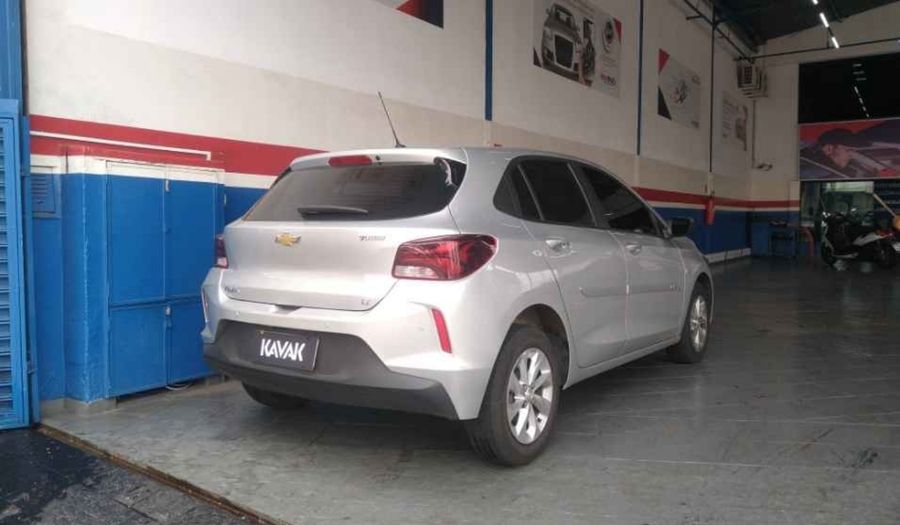Chevrolet Onix LT MANUAL Hatchback 2022
