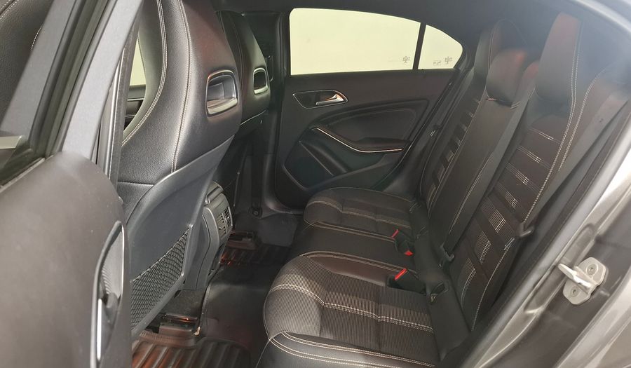Mercedes Benz Clase A 1.6 A200 URBAN AT Hatchback 2018