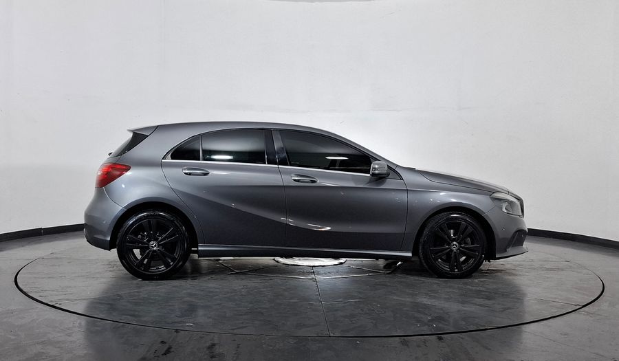 Mercedes Benz Clase A 1.6 A200 URBAN AT Hatchback 2018