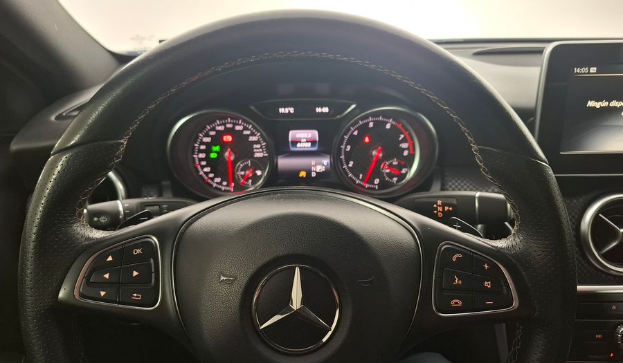Mercedes Benz Clase A 1.6 A200 URBAN AT Hatchback 2018