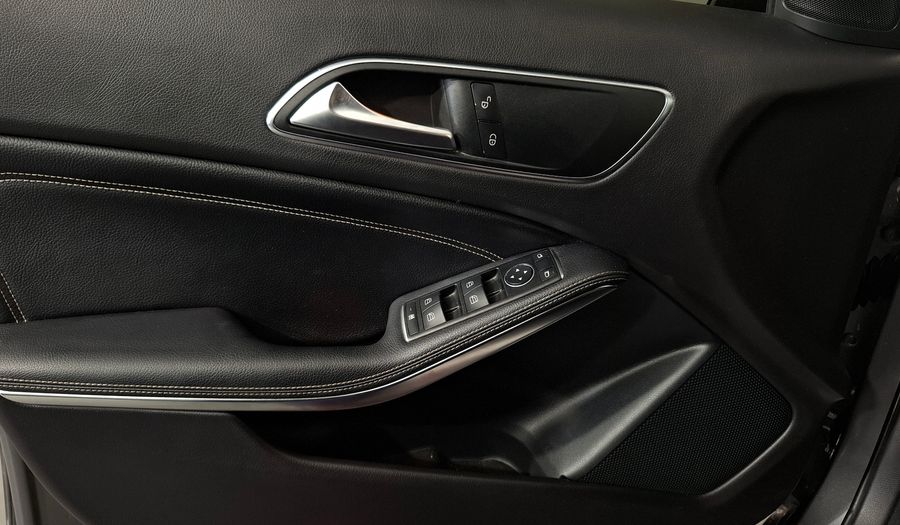 Mercedes Benz Clase A 1.6 A200 URBAN AT Hatchback 2018