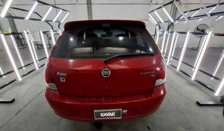 Fiat Palio 1.4 ATTRACTIVE Hatchback 2011