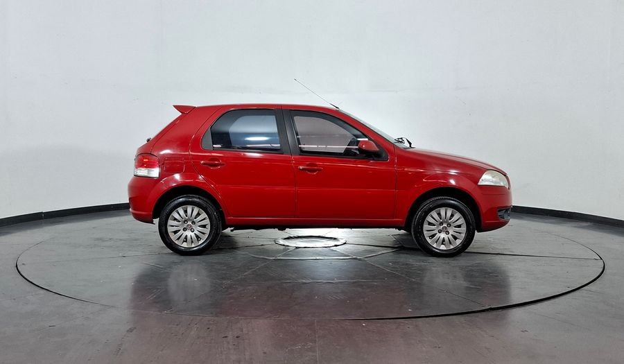Fiat Palio 1.4 ATTRACTIVE Hatchback 2011