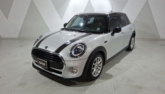 Mini • Cooper
