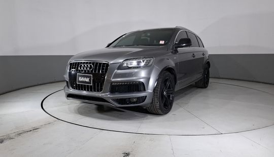Audi • Q7