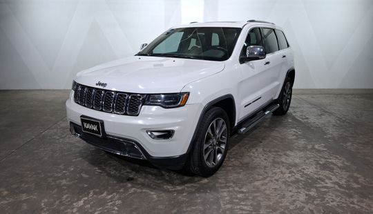 Jeep • Grand Cherokee