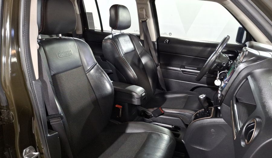 Jeep Patriot 2.4 SPORT ATX 75 ANIVERSARIO Suv 2017