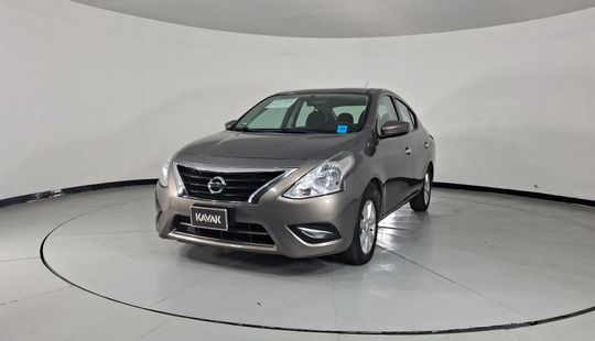 2019 • 103,698 km • Automático
