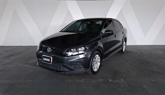 Volkswagen • Vento