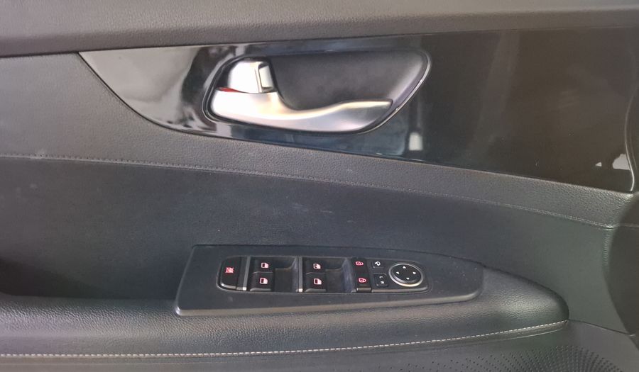 Kia Forte 2.0 EX Hatchback 2019