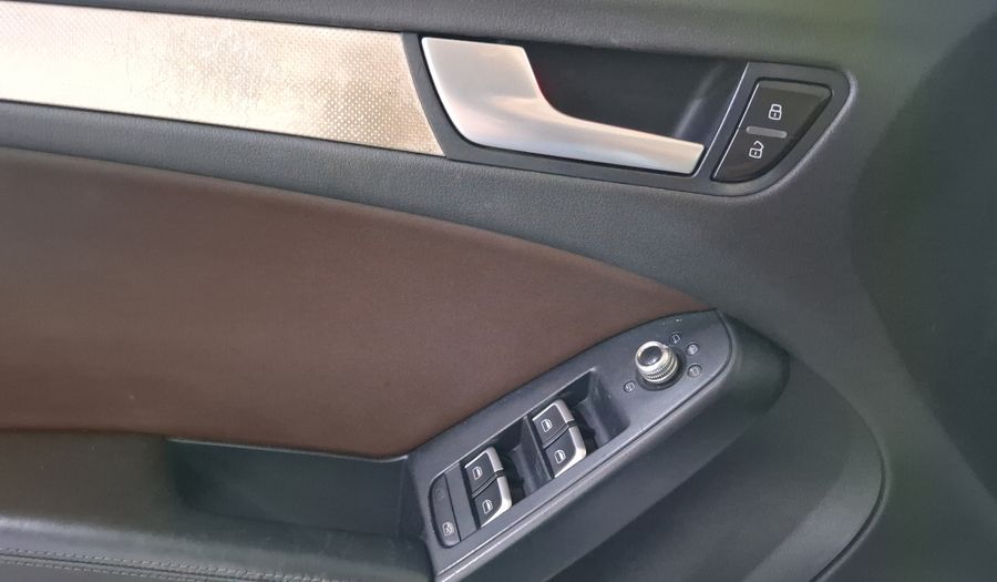 Audi A5 1.8 TFSI SPORTBACK LUXURY MULTITRONIC Hatchback 2014