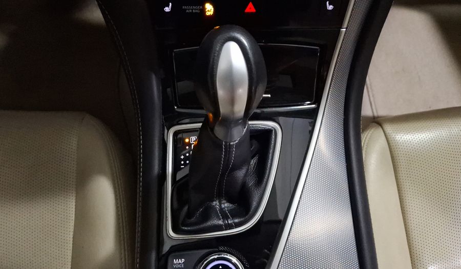 Infiniti Q50 3.7 SEDUCTION AT Sedan 2017