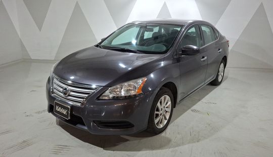 Nissan • Sentra