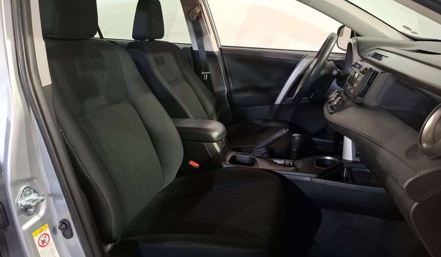 Toyota Rav4 2.5 LE AT Suv 2017