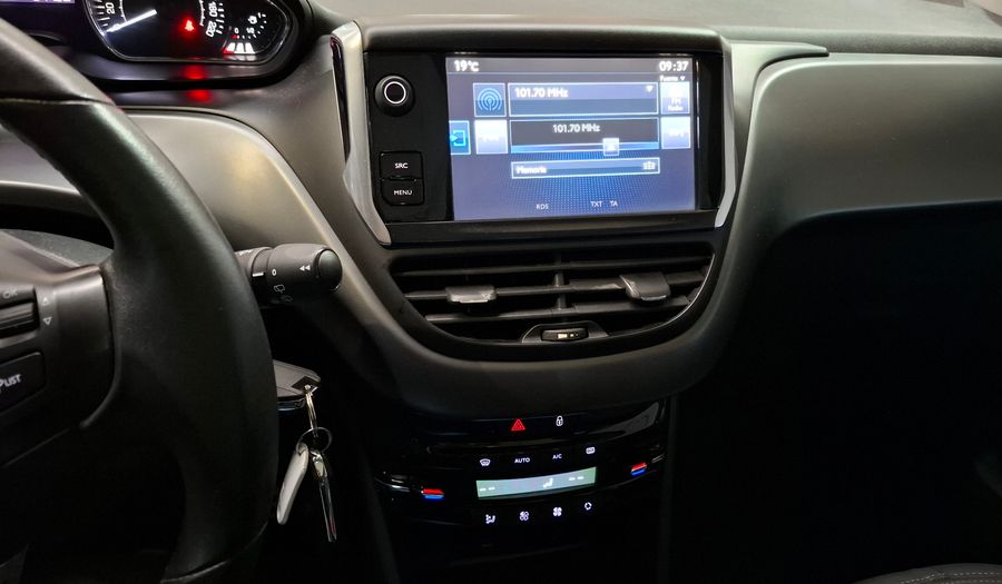 Peugeot 208 1.6 FELINE PACK CUIR Hatchback 2016