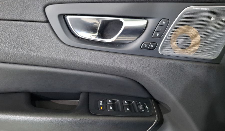 Volvo Xc60 2.0 INSCRIPTION T6 AWD AUTO Suv 2018