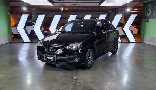 Toyota • Etios