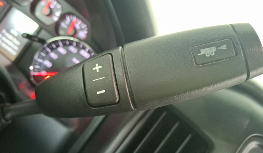 Chevrolet Silverado 2500 5.3 CAB REG A V8 LS AUTO Pickup 2018