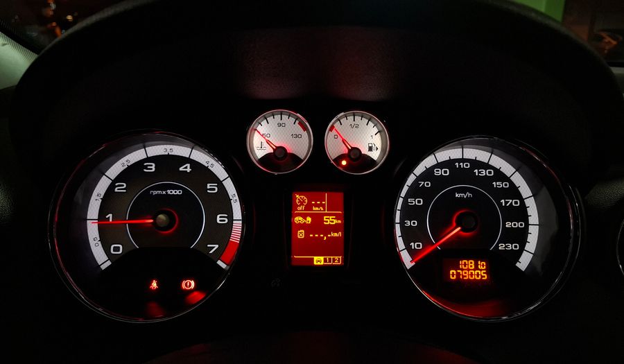 Peugeot 308 1.6 ALLURE Hatchback 2016