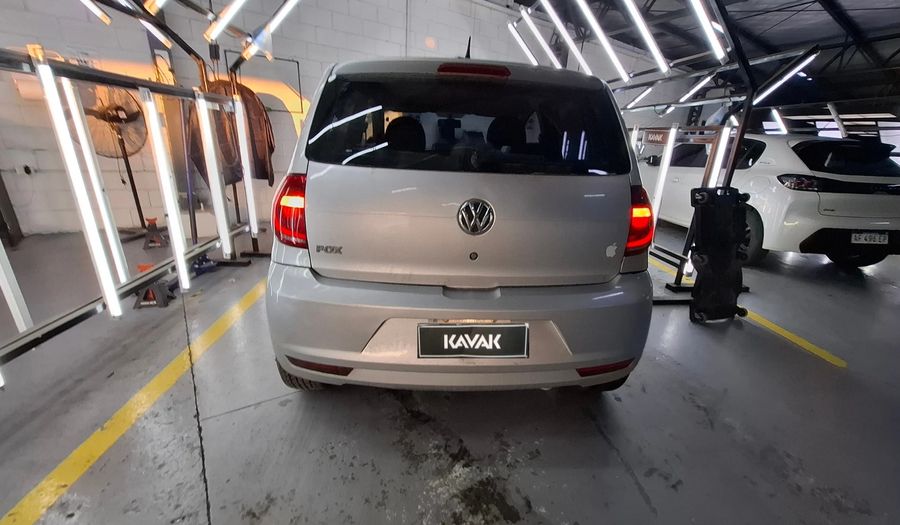 Volkswagen Fox 1.6 COMFORTLINE Hatchback 2011