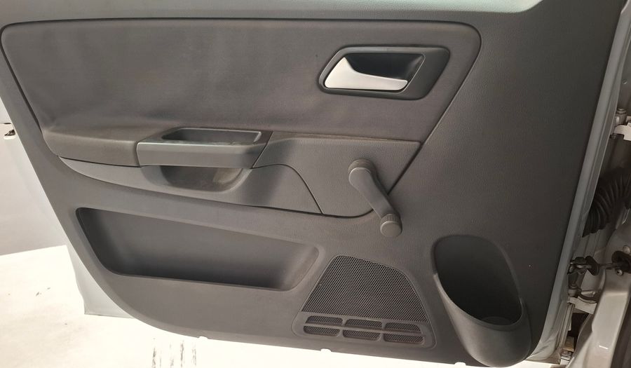 Volkswagen Fox 1.6 COMFORTLINE Hatchback 2011