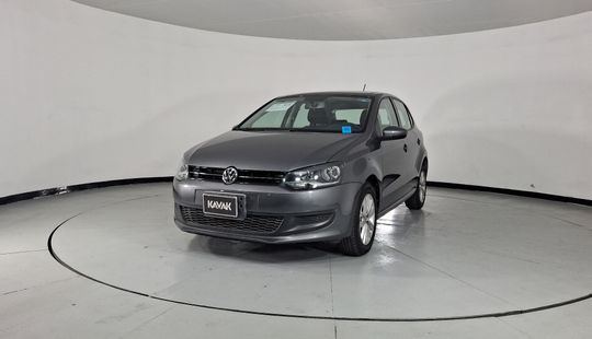 Volkswagen • Polo