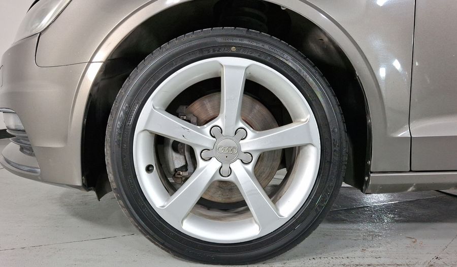 Audi A3 1.8 TFSI ATTRACTION S TRONIC Sedan 2014