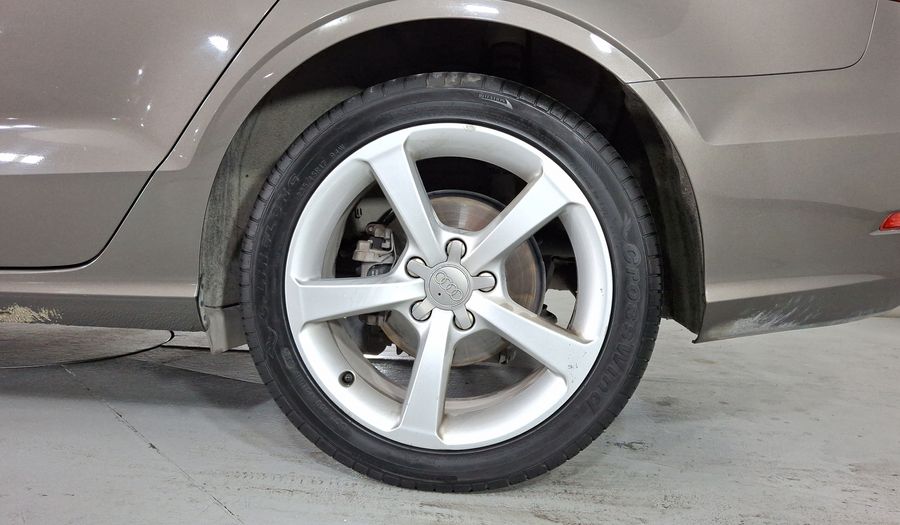 Audi A3 1.8 TFSI ATTRACTION S TRONIC Sedan 2014
