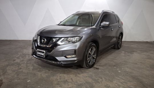 Nissan • X-Trail