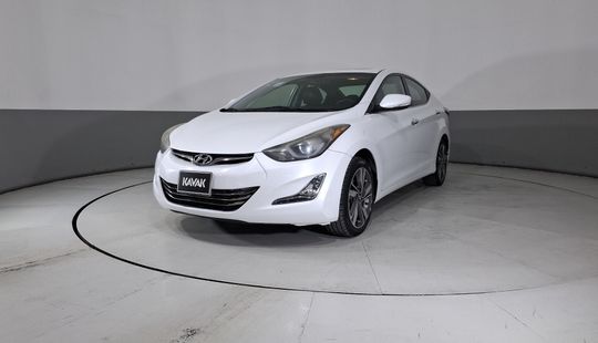 Hyundai • Elantra