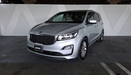Kia • Sedona