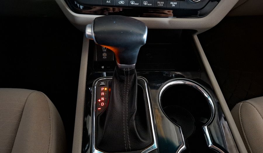 Kia Sedona 3.3 EX AUTO Minivan 2020