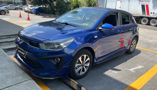 Kia • Rio