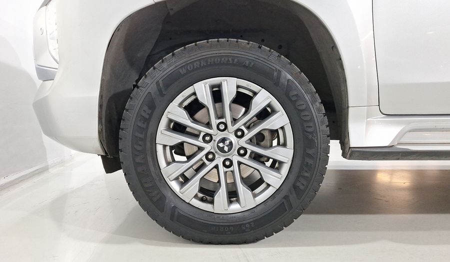 Mitsubishi Montero 3.0 SE AUTO 4WD Suv 2020