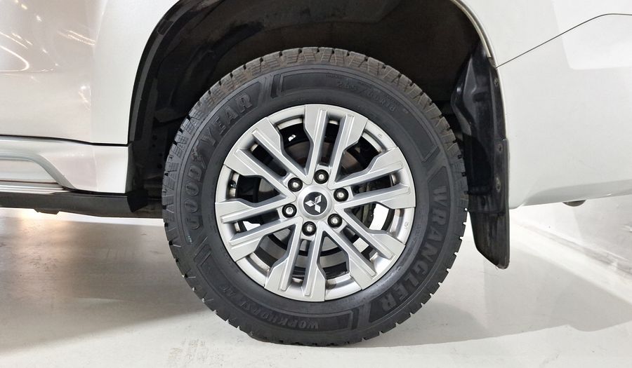 Mitsubishi Montero 3.0 SE AUTO 4WD Suv 2020