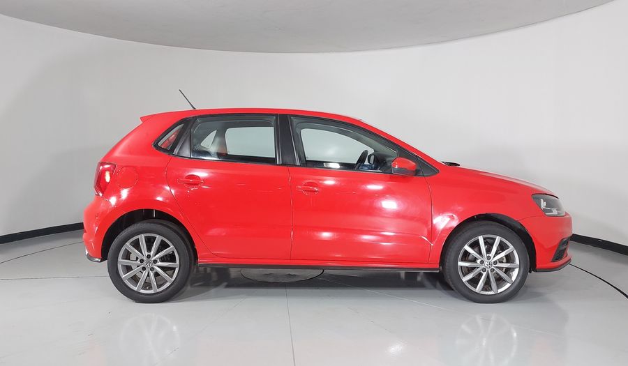Volkswagen Polo 1.6 COMFORTLINE PLUS AUTO Hatchback 2020