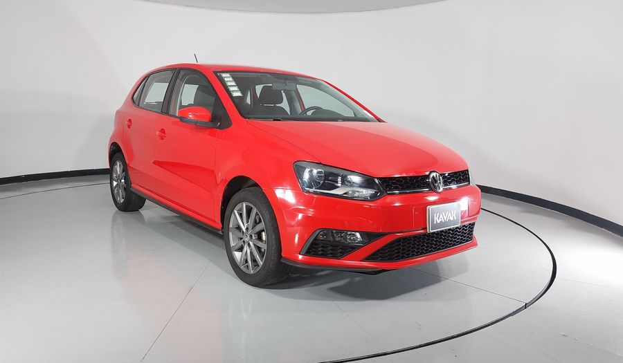 Volkswagen Polo 1.6 COMFORTLINE PLUS AUTO Hatchback 2020