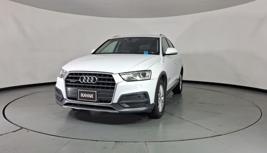 Audi • Q3