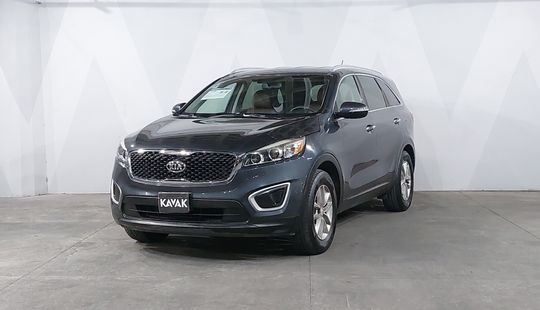 Kia • Sorento