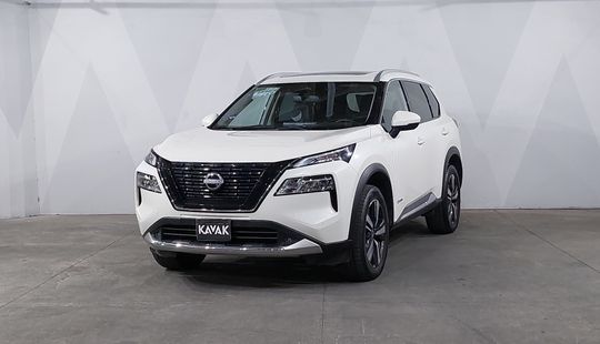 2024 • 2,447 km • Automático