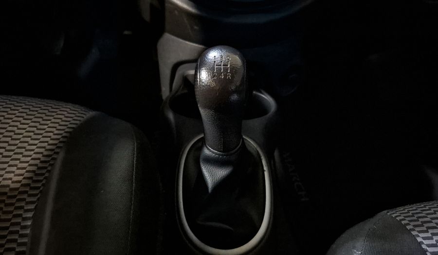 Nissan March 1.6 SENSE Hatchback 2018