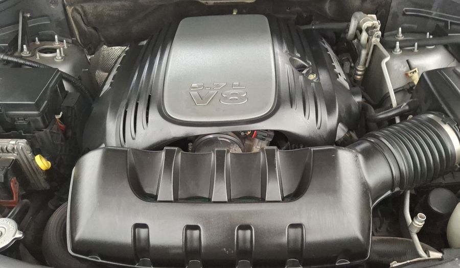 Jeep Grand Cherokee 5.7 LIMITED LUJO HEMI V8 MDS Suv 2015