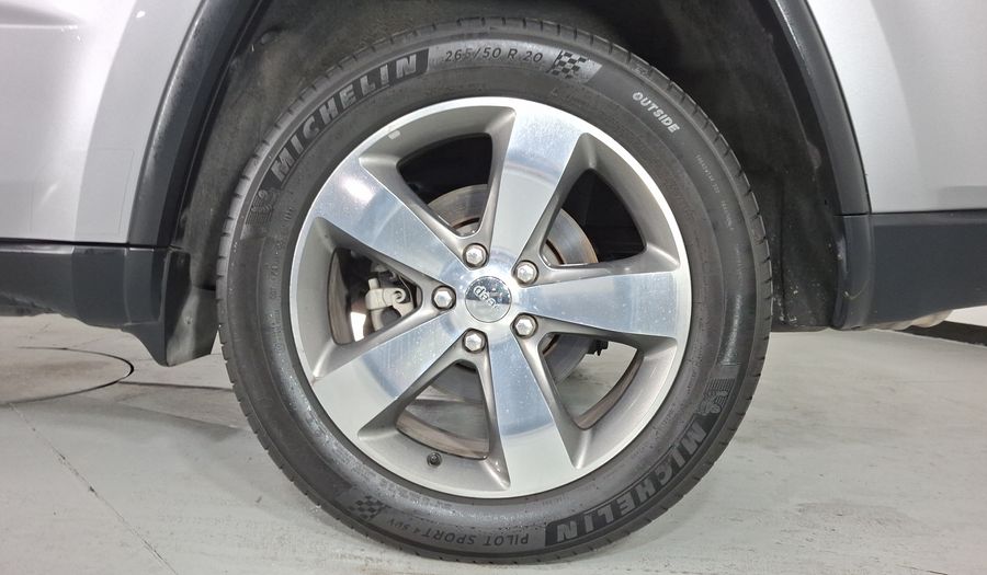 Jeep Grand Cherokee 5.7 LIMITED LUJO HEMI V8 MDS Suv 2015