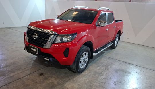 Nissan • Frontier