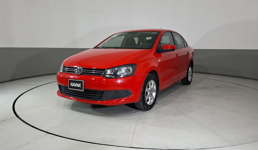 Volkswagen Vento 1.6 ACTIVE MT Sedan 2014