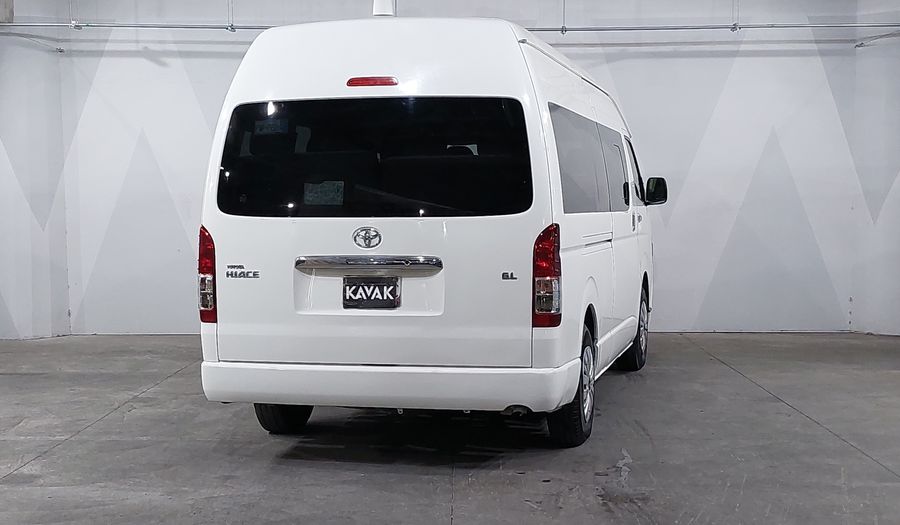 Toyota Hiace 2.7 15 PASAJEROS CON AA Van 2019