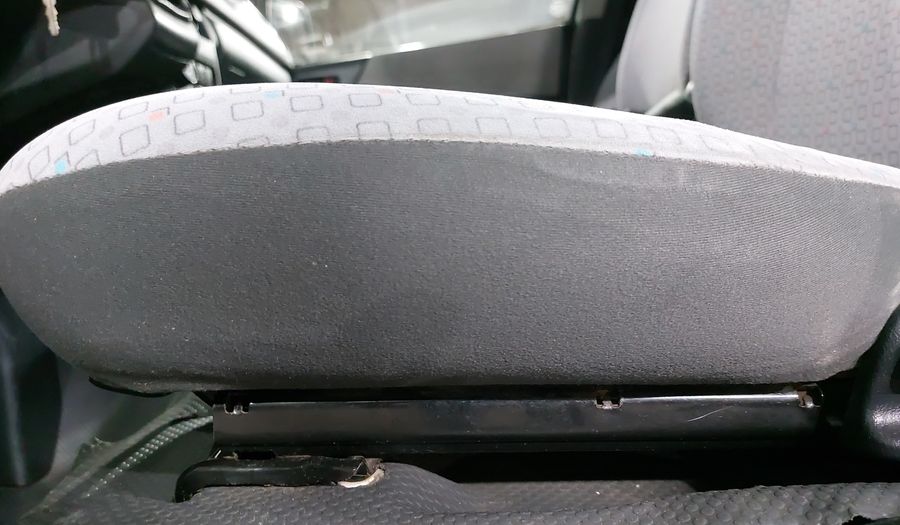 Toyota Hiace 2.7 15 PASAJEROS CON AA Van 2019