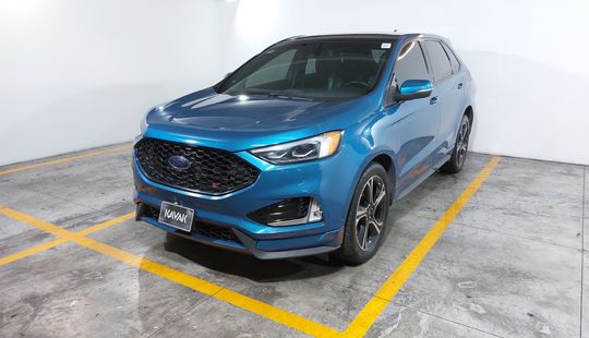 Ford • Edge